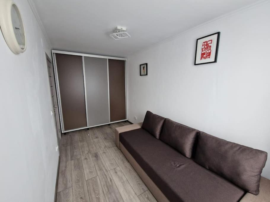 Delux Flat Straja-Lupeni Apartment Lupeni  Luaran gambar